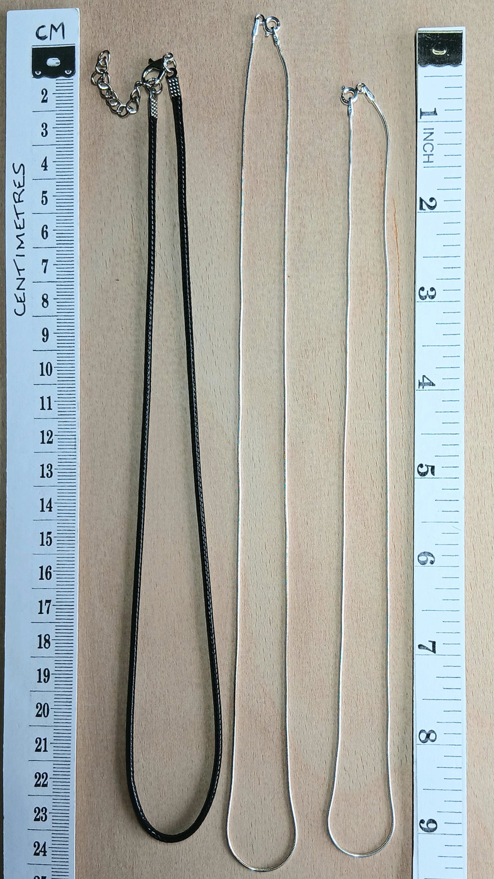 Red Fox Hand Painted Agate Pendant